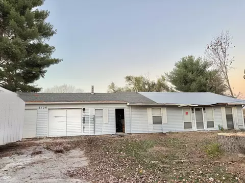 2106 Clay Ave, Terre Haute, IN 47805