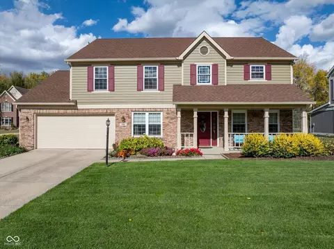 5184 Lake Point Dr, Carmel, IN 46033
