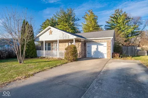 1020 Talon Ct, Greencastle, IN 46135