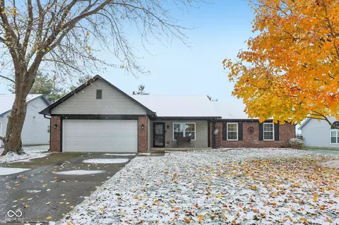 616 Sugar Maple Ln, Mooresville, IN 46158