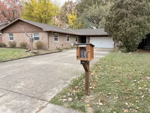 5854 W 29th Pl, Indianapolis, IN 46224