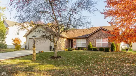 8830 Sunningdale Blvd, Indianapolis, IN 46234