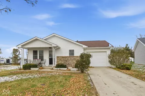 108 Woodhaven Dr, Greencastle, IN 46135