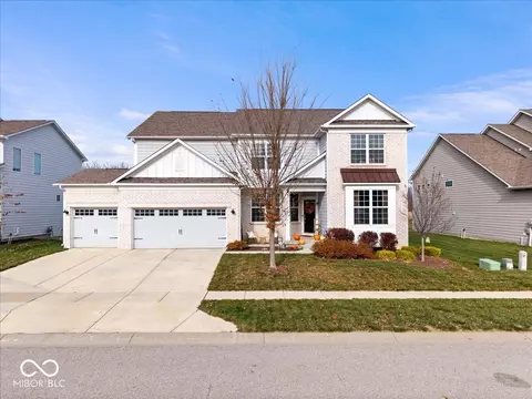 6114 Hardwick Dr, Whitestown, IN 46075