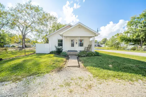 2901 S Pershing Dr, Muncie, IN 47302