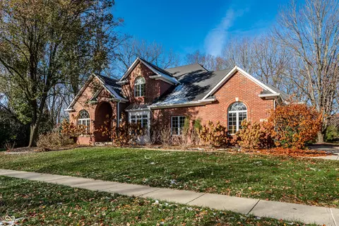 6640 Greenridge Dr, Indianapolis, IN 46278