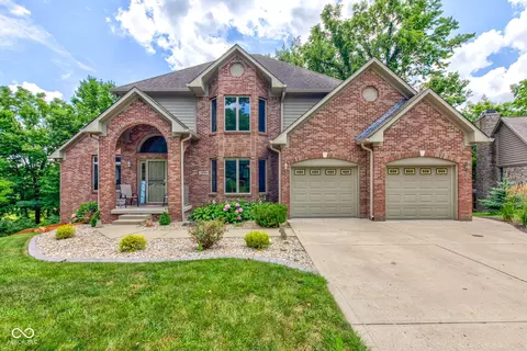 5895 Annanhill Ct, Avon, IN 46123