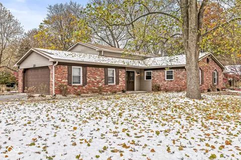 2810 Pomona Ct, Indianapolis, IN 46268
