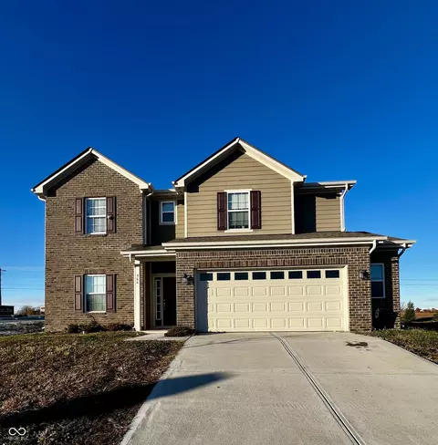 966 Bent Branch Cir, Greenwood, IN 46143