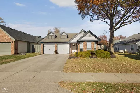 6614 Discovery Dr S, Indianapolis, IN 46250