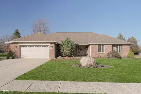 7706 Wheelwright Ct, Plainfield, IN 46168