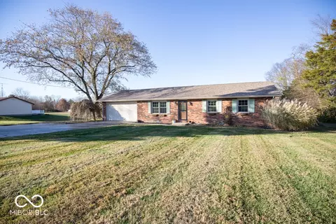 2990 E County Road 150 S, North Vernon, IN 47265