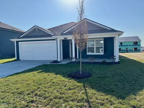 6731 Rawlings Ln, Indianapolis, IN 46221