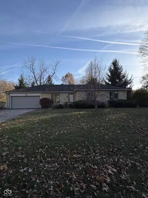 8121 Tanager Ct, Indianapolis, IN 46256