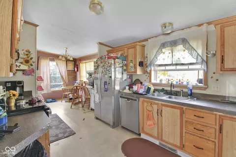 13972 E 500 S, Windfall, IN 46076 photo 8