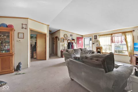 13972 E 500 S, Windfall, IN 46076 photo 6