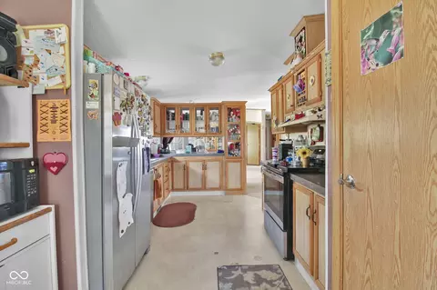 13972 E 500 S, Windfall, IN 46076 photo 9