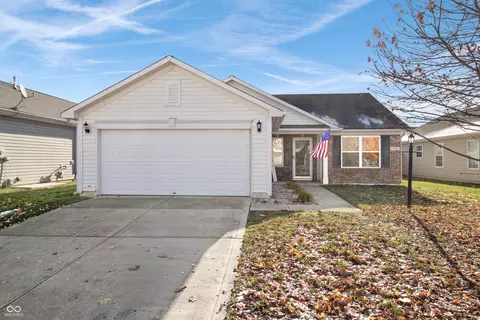 19348 Links Ln, Noblesville, IN 46062