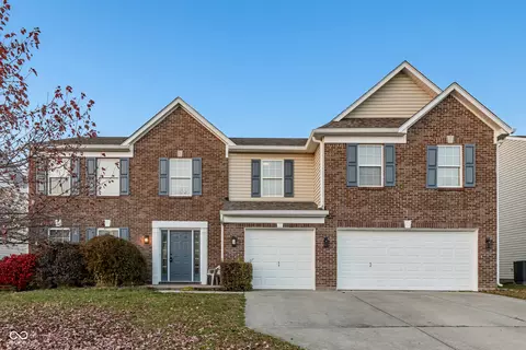 10828 Young Lake Dr, Indianapolis, IN 46229