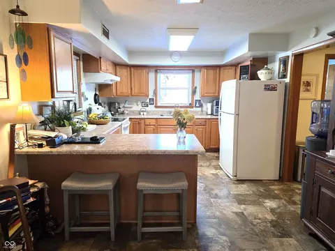Kitchen - 102 Grant St, Waldron, IN 46182 photo 2 of 6