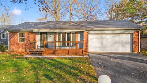 614 Forest Ridge Dr, Noblesville, IN 46060