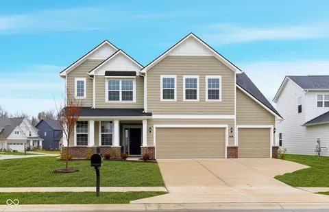 6321 Stone Side Dr, Plainfield, IN 46168