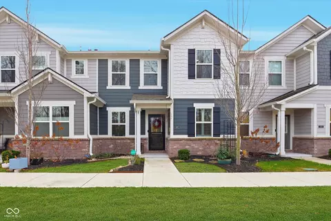 6492 Apperson Dr, Noblesville, IN 46062