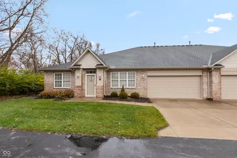 6900 Park Square Dr #B, Avon, IN 46123