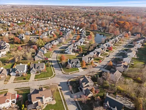 View/Area - 12720 Mojave Dr, Fishers, IN 46037 photo 6 of 7
