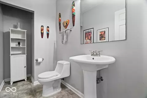 Bath - 12720 Mojave Dr, Fishers, IN 46037 photo 6 of 6