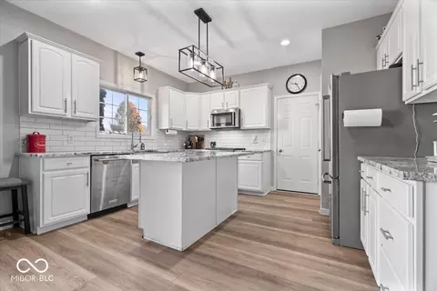 Kitchen - 12720 Mojave Dr, Fishers, IN 46037 photo 2 of 4