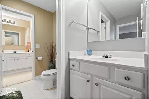 Bath - 12720 Mojave Dr, Fishers, IN 46037 photo 4 of 6