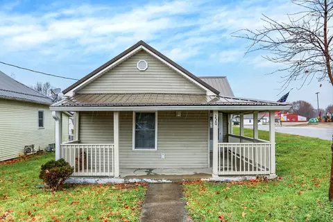 220 E Mulberry St, Morgantown, IN 46160