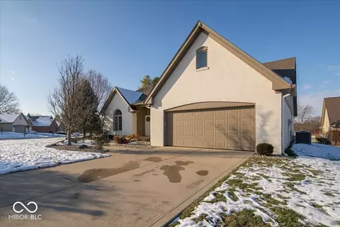 Exterior - 7300 Pymbroke Cir, Fishers, IN 46038 photo 2 of 14