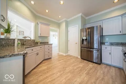 Kitchen - 7300 Pymbroke Cir, Fishers, IN 46038 photo 1 of 3