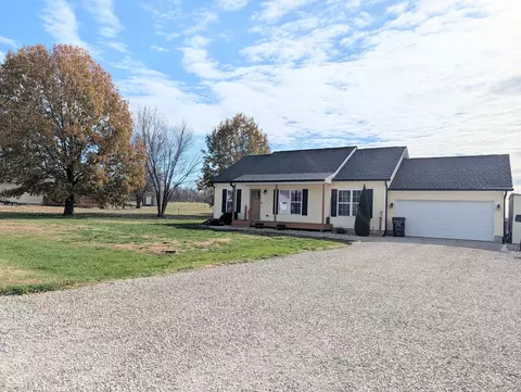 4485 W Angie Dr, Martinsville, IN 46151