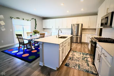 Kitchen - 8746 Lester Pl, Pendleton, IN 46064 photo 1 of 3