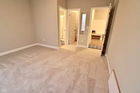 Bedroom - 8746 Lester Pl, Pendleton, IN 46064 photo 2 of 11