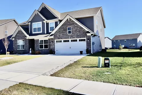 Exterior - 8746 Lester Pl, Pendleton, IN 46064 photo 2 of 4