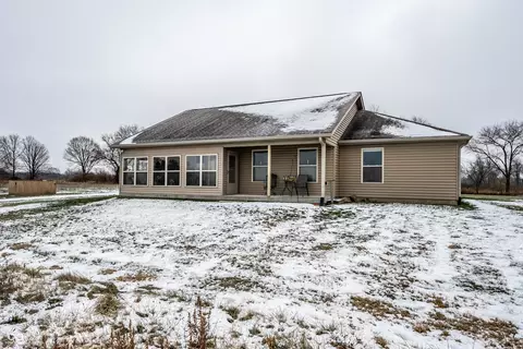 6213 E Us Highway 40, Greenfield, IN 46140