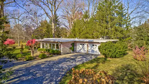 2310 Davis Rd, Indianapolis, IN 46239