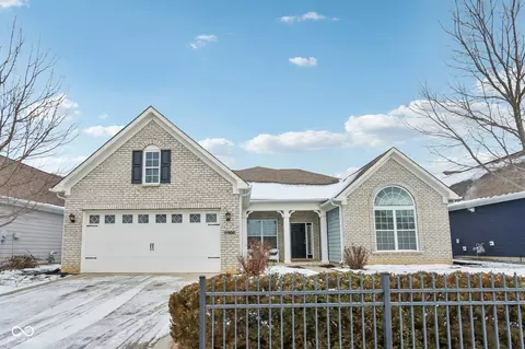 11900 Avedon Way, Zionsville, IN 46077