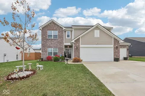 10101 Caprock Canyon Dr, Indianapolis, IN 46229