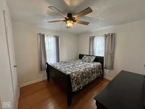 Bedroom - 1913 Lee St, Columbus, IN 47201 photo 1 of 3