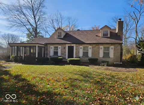 5214 Woodside Dr, Indianapolis, IN 46228