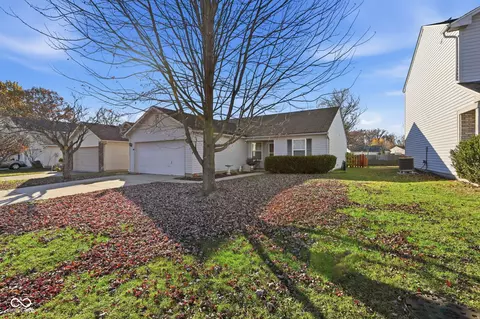 6819 Glenn Meade Dr, Indianapolis, IN 46241