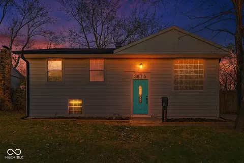 3675 Dubarry Rd, Indianapolis, IN 46226