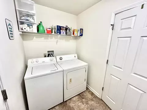 2425 Bristol Dr, Franklin, IN 46131 photo 23