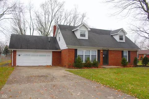 1905 E 47th St, Anderson, IN 46013