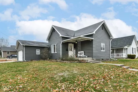 304 Oak St, Tipton, IN 46072
